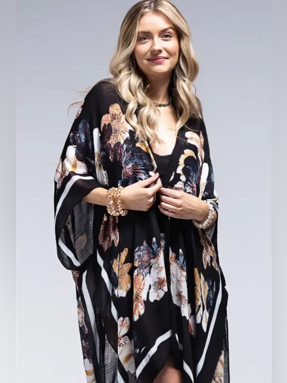 Roffe Boho Floral Kaleidoscope Kimono Topper - Black/Beige Boho Duster OS